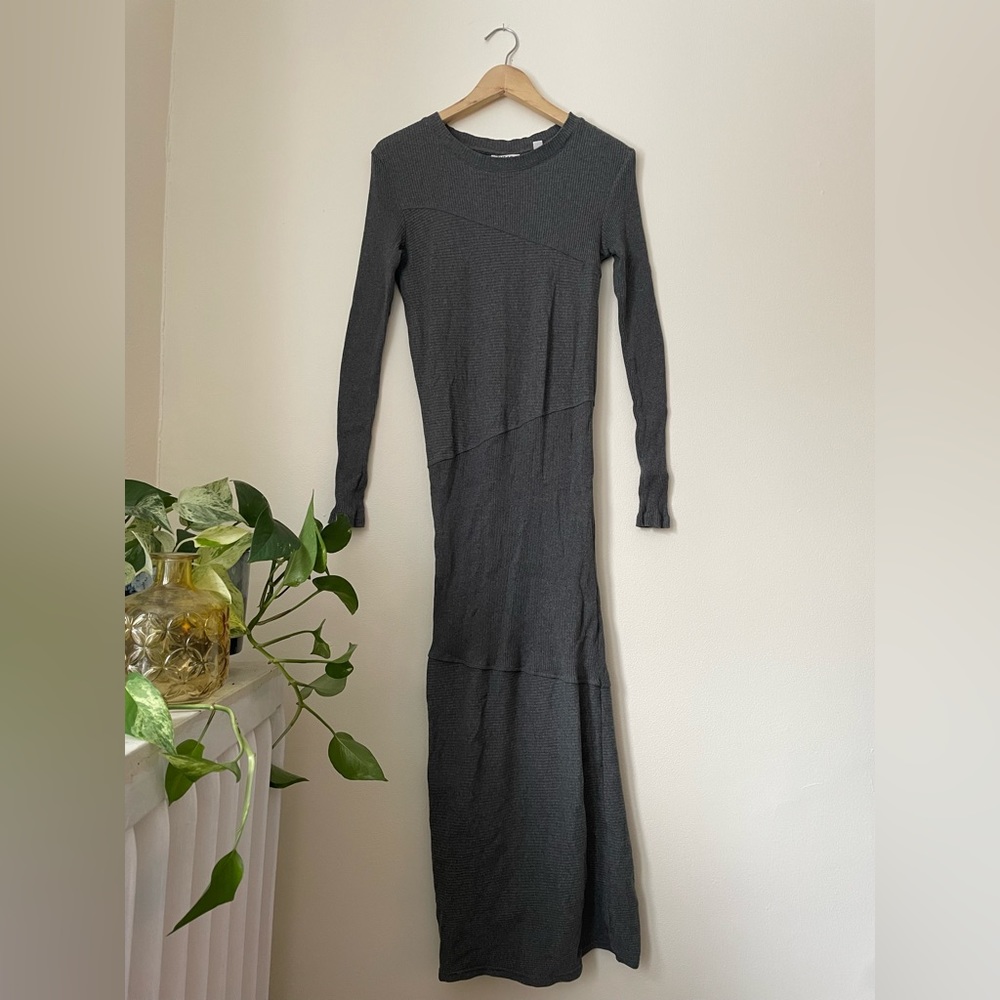 Grey bodycon ribbed Chinese Laundry midi dress